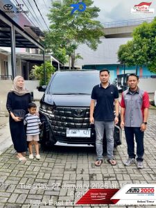 Serah Terima Toyota Alphard Hybrid